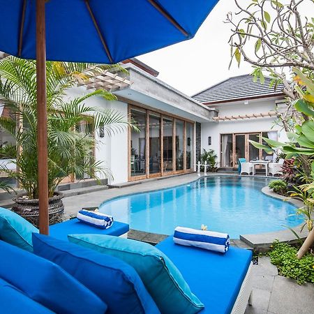 Ambermoon Villa 2 Seminyak Eksteriør billede